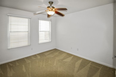 First-floor flexible space: ideal as a bedroom or office.