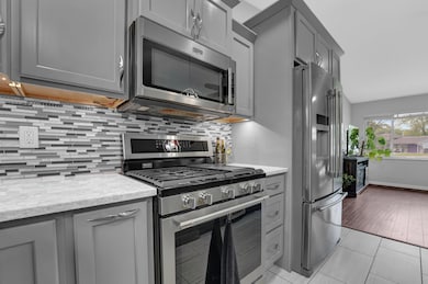 7-web-or-mls-421-canterwood-ct