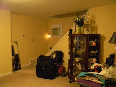 338 Shoemaker St, Kingston, PA 18704 - photo 4