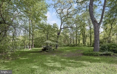 13310 Mockingbird Ln, Bowie, MD 20720 - photo 5