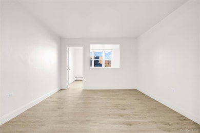 34-20 Parsons Blvd unit 4, Flushing, NY 11354 - photo 2