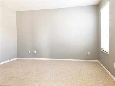 1st floor bedroom or office