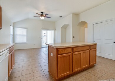11103 Durham Bend, San Antonio, TX 78254 - photo 7