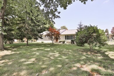 7 Middle Rd, Troy, NY 12180 - photo 2