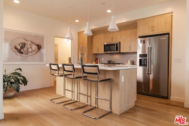 3286 N Canary Way, Los Angeles, CA 90065 - photo 7