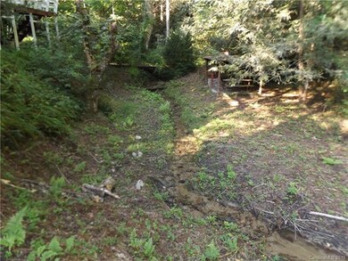 Small creek behind home and picnic area available 