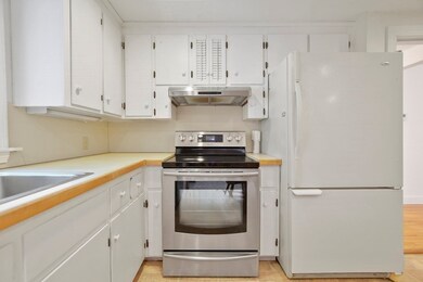 22 Sanderson Rd, Waltham, MA 02451 - photo 5