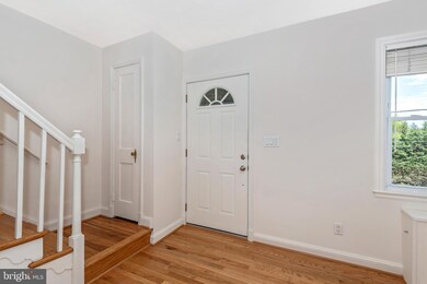 6107 Frederick Ave, Catonsville, MD 21228 - photo 5