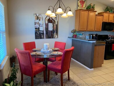 8913 S 257th East Place, Broken Arrow, OK 74014 - photo 6