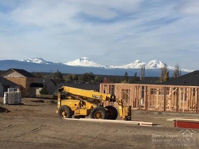 2854 SW 47th St, Redmond, OR 97756 - photo 3