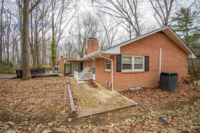 223 Craig Dr, Blacksburg, VA 24060 - photo 7