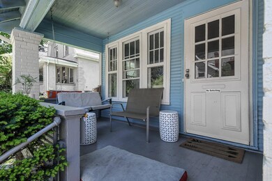 9-web-or-mls-209-e-patterson-ave
