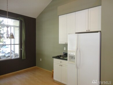 10426 Holly Dr unit B, Everett, WA 98204 - photo 6