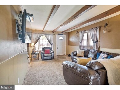 125 Willows Ave, Darby, PA 19023 - photo 4