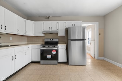 5713 Bluff Rd, Indianapolis, IN 46217 - photo 4