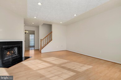 13942 Big Yankee Ln, Centreville, VA 20121 - photo 6
