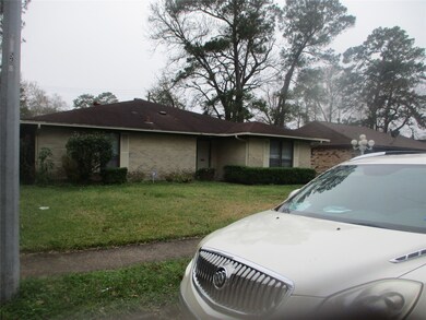 7634 Parker Rd, Houston, TX 77016 - photo 2