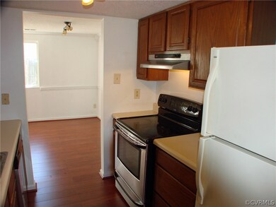 9904 Whitney Cir unit 9904, Henrico, VA 23233 - photo 5