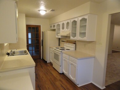 16414 Paint Rock Rd, Friendswood, TX 77546 - photo 3