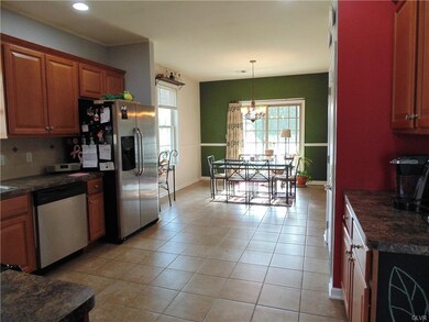 1028 N 14th St, Allentown, PA 18102 - photo 6