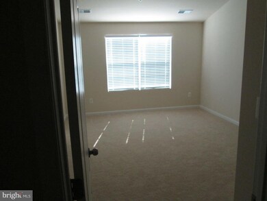 15321 Tewkesbury Place, Upper Marlboro, MD 20774 - photo 7