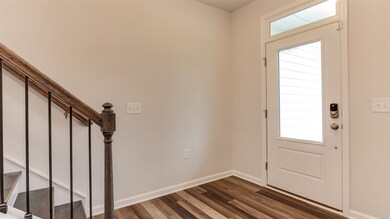 Photo 4