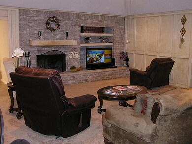 5411 Rancho Dr, Needville, TX 77461 - photo 7