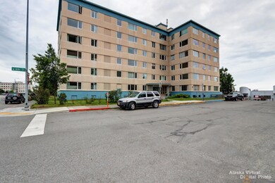 Knik Arms Building