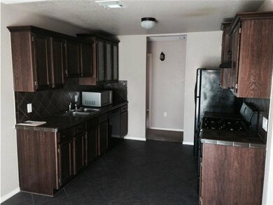 14409 Desert Sage Dr, Horizon City, TX 79928 - photo 5