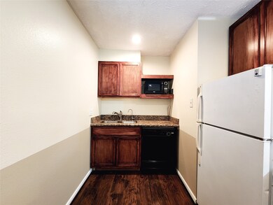 11206 Hylander Dr unit A, Houston, TX 77070 - photo 7
