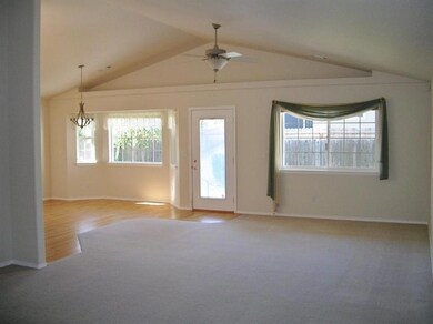 1810 SW J St, Grants Pass, OR 97526 - photo 2