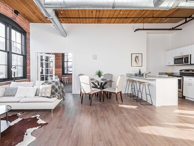 60 E Water St unit 2018, North Andover, MA 01845 - photo 5