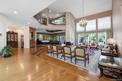 12 Ridge Ct, Glen Head, NY 11545 - photo 4