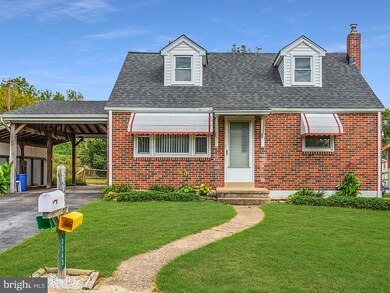 3343 Sheidy Ave, Reading, PA 19605 - photo 2