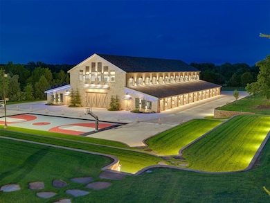 32,000+ barn shop