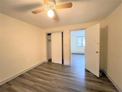 23 Burlington St unit 4, Woburn, MA 01801 - photo 5