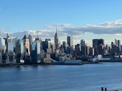 The Galaxy Towers unit 18C, Guttenberg, NJ 07093 - photo 4