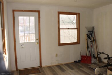 Mud room