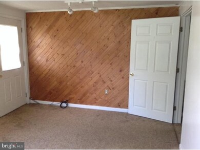 204 Gibbons Ct, Atco, NJ 08004 - photo 4