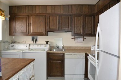 D6 Alpine Ct, Reading, PA 19606 - photo 5