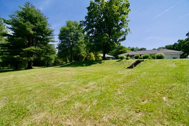 6 Crescent St, Easthampton, MA 01027 - photo 4