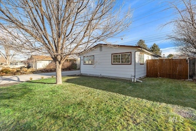 2480 S Virginia St, Boise, ID 83705 - photo 3