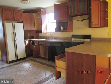 1206 Weddel Ave, Halethorpe, MD 21227 - photo 5