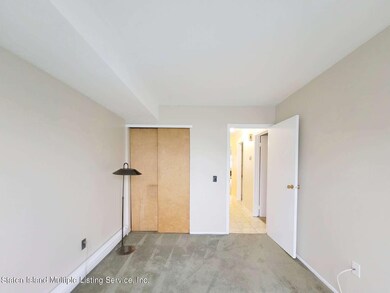181 Lamped Loop unit 43, Staten Island, NY 10314 - photo 7