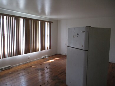 3218 Maple Ln, Hazel Crest, IL 60429 - photo 7