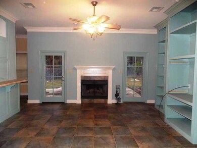 7037 Legacy Loop, Pineville, LA 71360 - photo 2