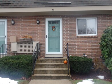 4 Walcott Valley Dr, Hopkinton, MA 01748 - photo 2