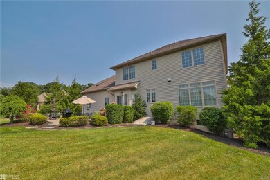 6414 Edgewood Ridge Ct, Allentown, PA 18106 - photo 6