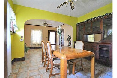 Dining Room. Large formal dining room has plenty o
