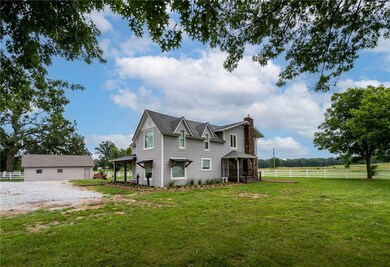 15292 Russell Rd, Siloam Springs, AR 72761 - photo 2